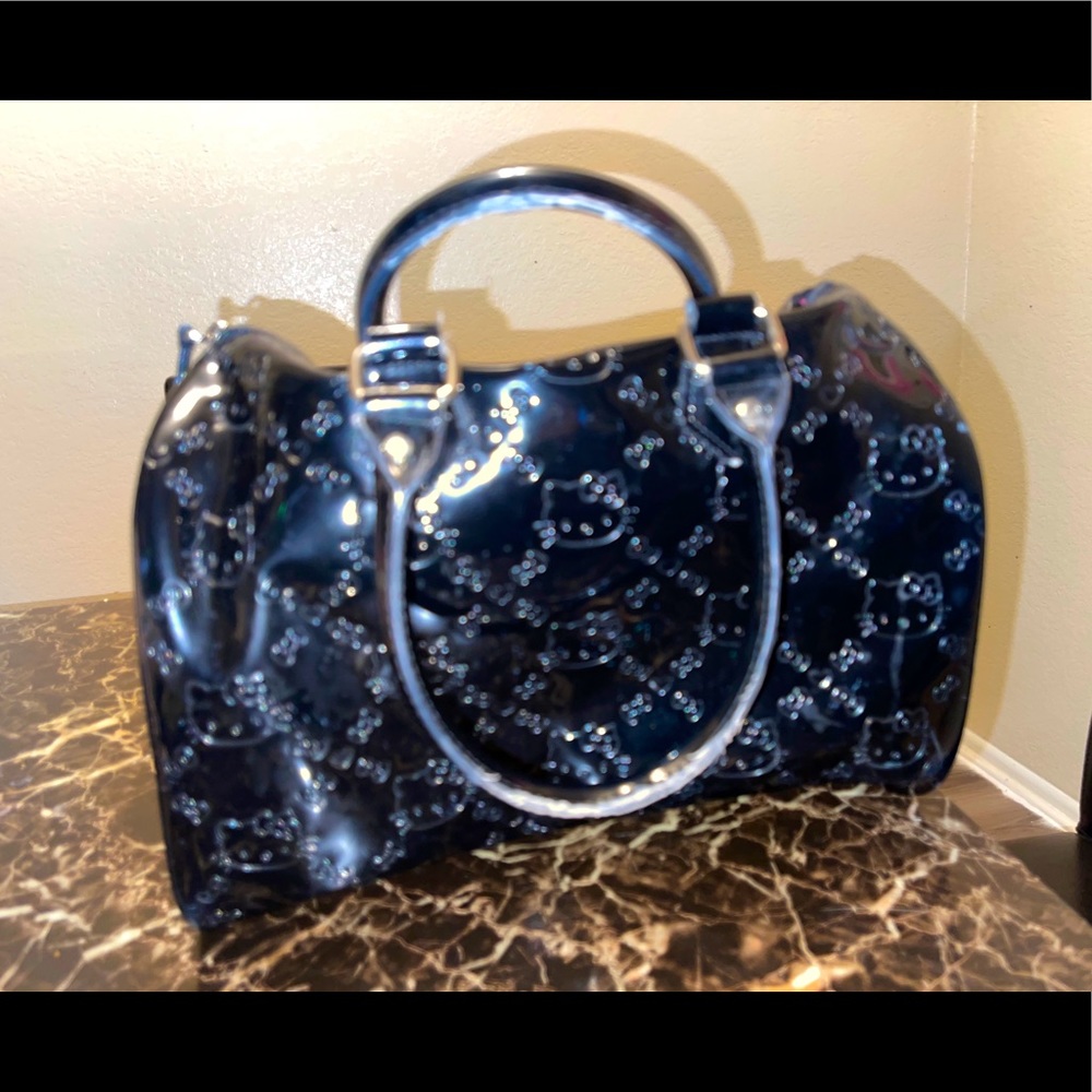 Hello kitty loungefly purse